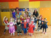 Karneval s Mirečkem a Leontýnkou